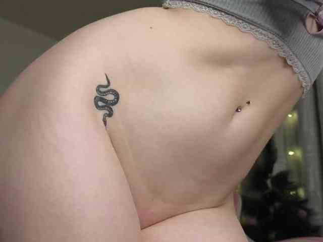 Eva--queen Eva--queen