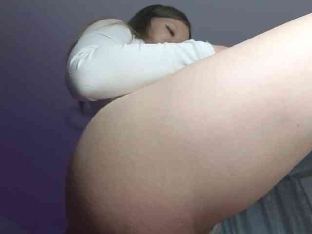 Eva--queen webcam