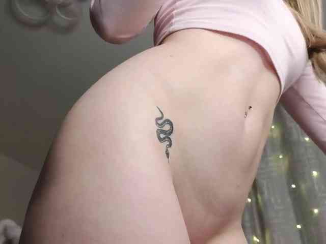 Eva--queen Eva--queen