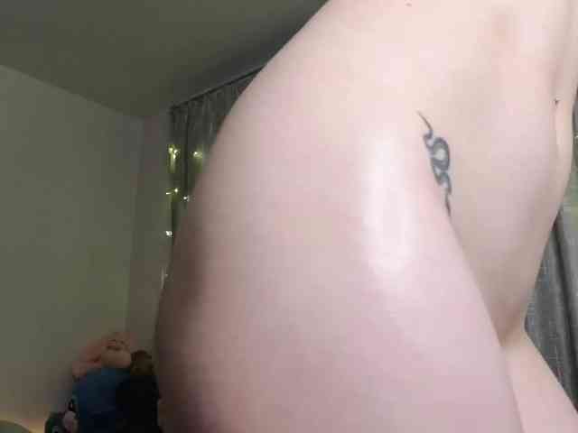 Eva--queen Eva--queen