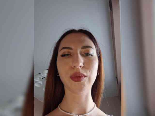 MagdaleneJanette webcam