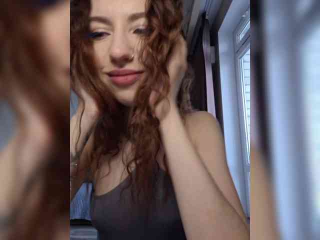 MagdaleneJanette webcam