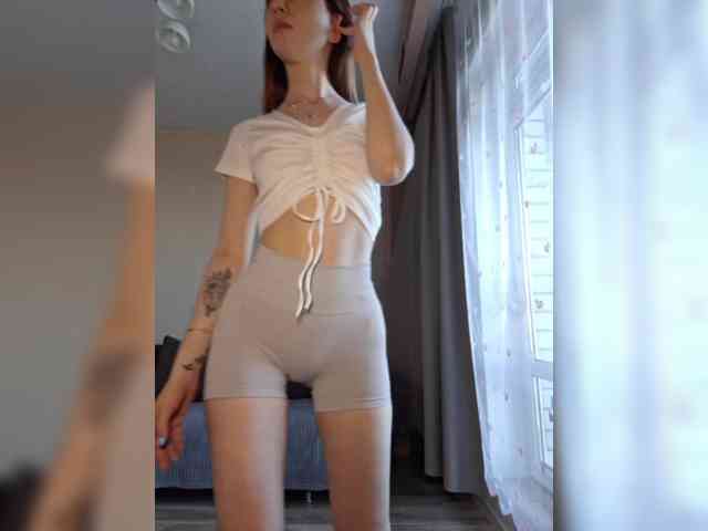 MagdaleneJanette webcam