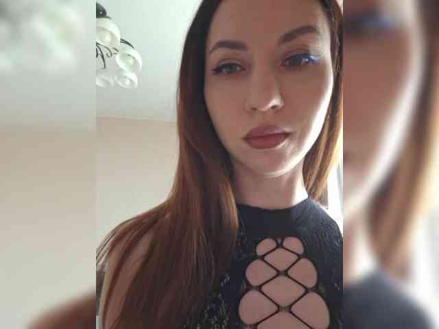 MagdaleneJanette webcam