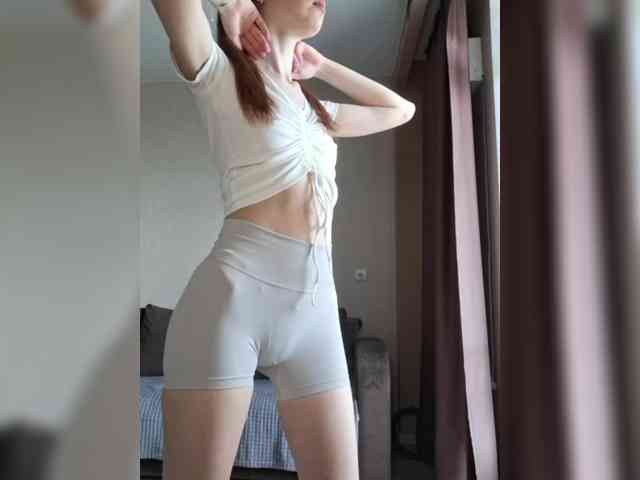 MagdaleneJanette webcam