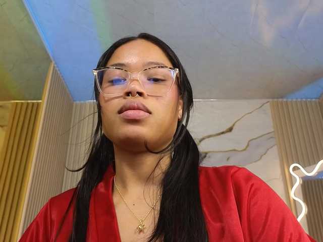 penelope-tay's BongaCams show and profile