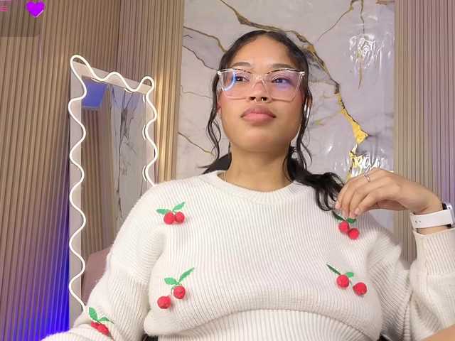 penelope-tay's BongaCams show and profile