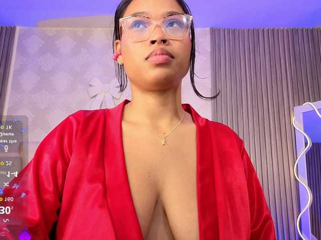 penelope-tay's BongaCams show and profile