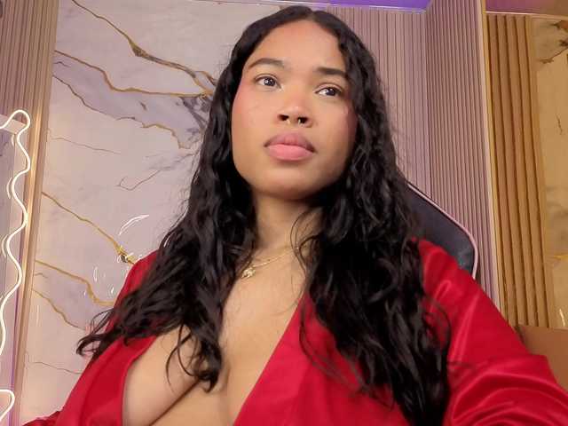 penelope-tay's BongaCams show and profile