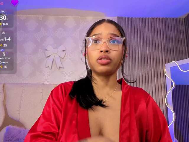 penelope-tay's BongaCams show and profile