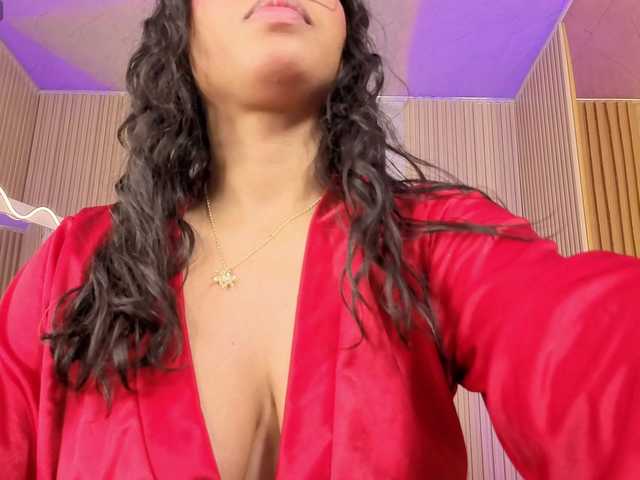 penelope-tay's BongaCams show and profile