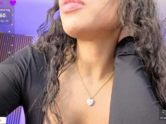 penelope-tay's BongaCams show and profile