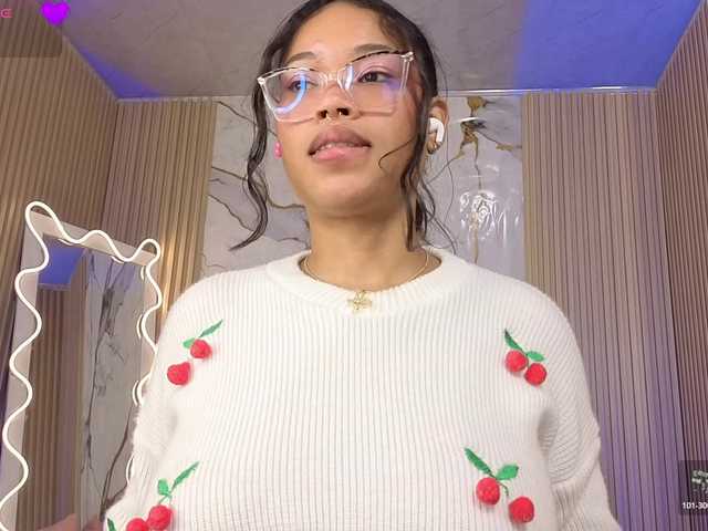 penelope-tay's BongaCams show and profile