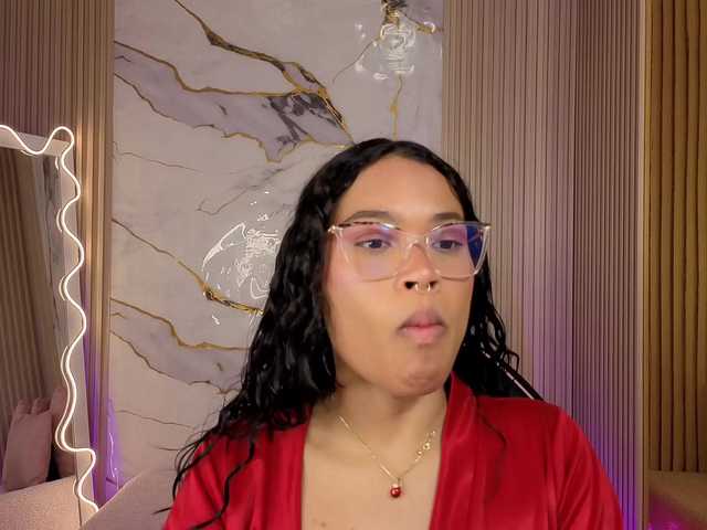 penelope-tay's BongaCams show and profile