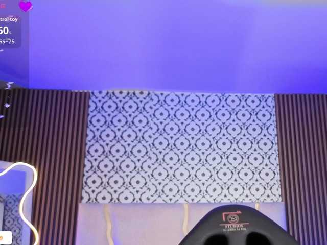 penelope-tay's BongaCams show and profile