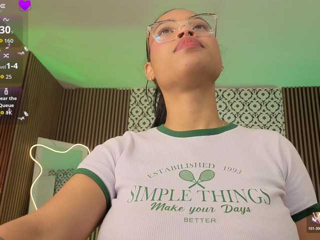 penelope-tay's BongaCams show and profile