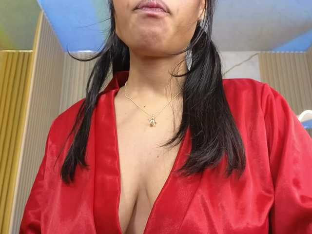 penelope-tay's BongaCams show and profile