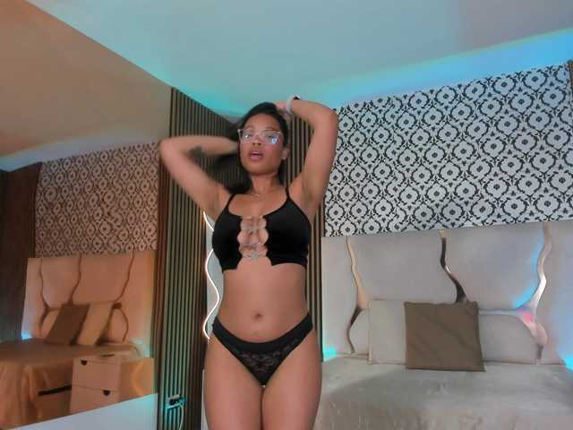 penelope-tay's BongaCams show and profile