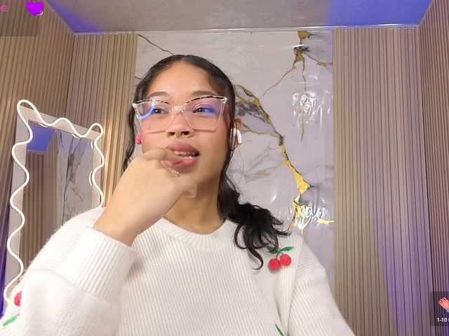 penelope-tay's BongaCams show and profile