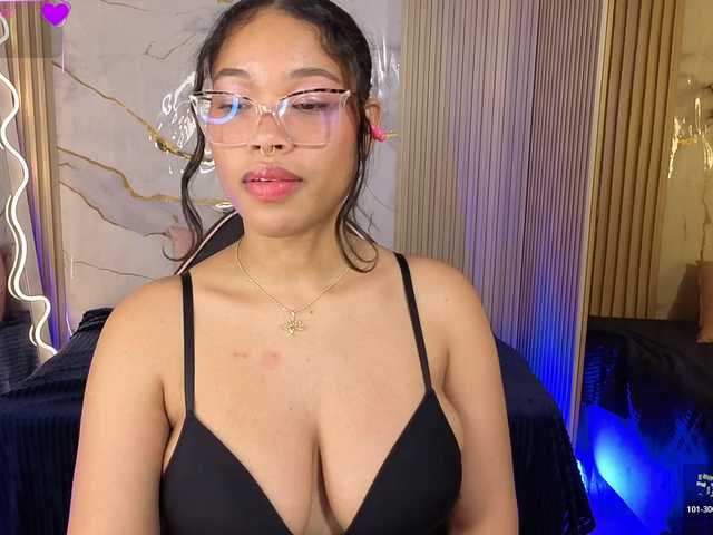 penelope-tay's BongaCams show and profile