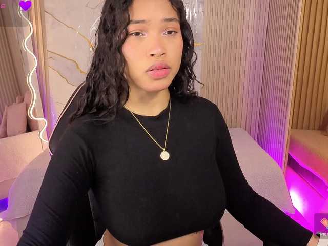 penelope-tay's BongaCams show and profile