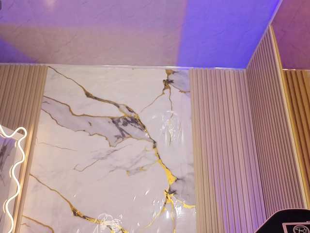 penelope-tay's BongaCams show and profile