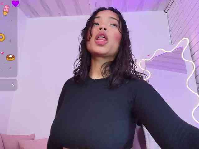 penelope-tay webcam