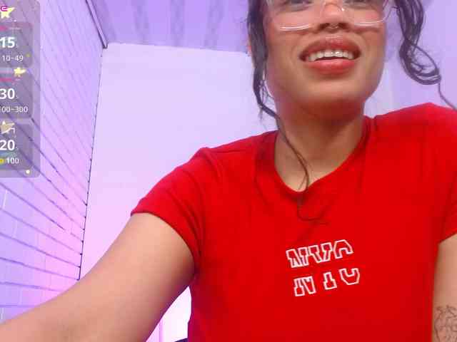 penelope-tay webcam