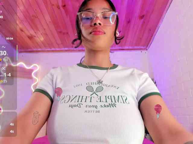 penelope-tay webcam