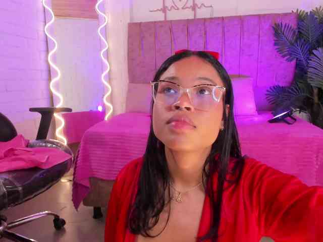 penelope-tay webcam