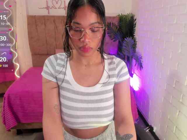 penelope-tay webcam