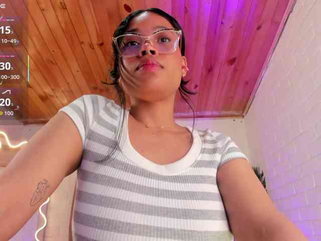 penelope-tay webcam