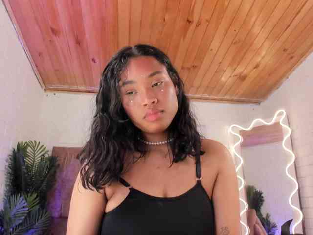 penelope-tay webcam