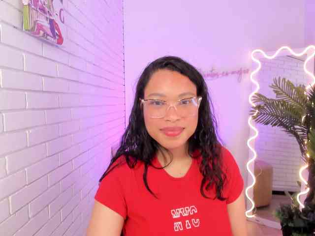 penelope-tay webcam