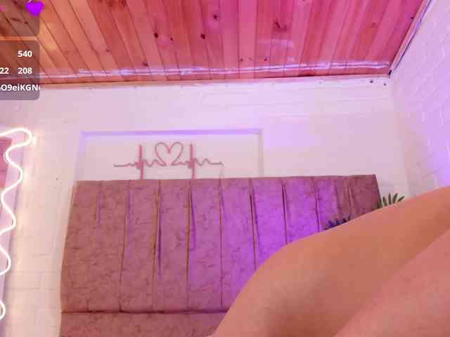 penelope-tay webcam