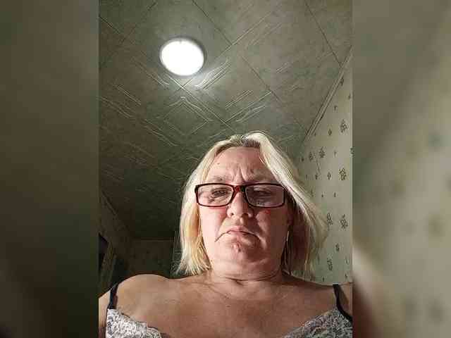 HelenaGloss webcam