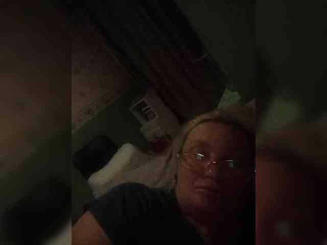 HelenaGloss webcam