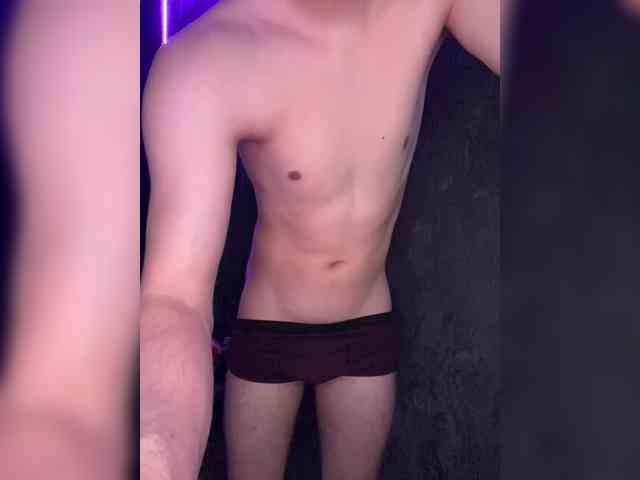 SergeimKJjj-1 Live Webcam on BongaCams