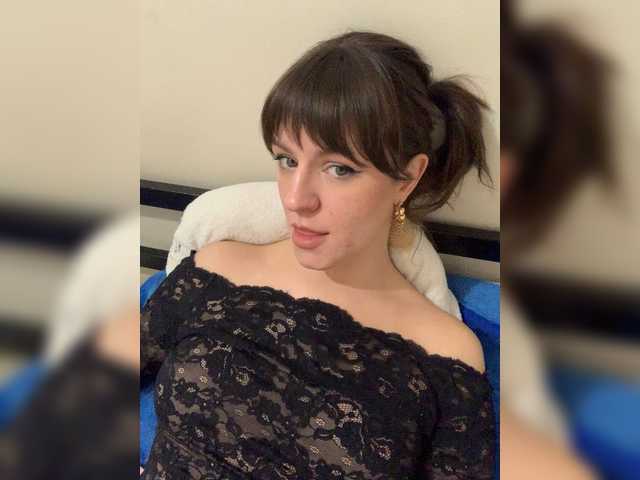 Tvoya-Bipka's BongaCams show and profile