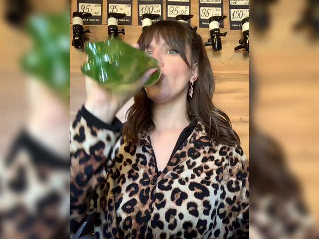 Tvoya-Bipka's BongaCams show and profile