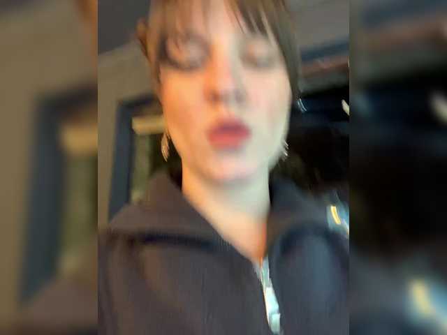 Tvoya-Bipka's BongaCams show and profile