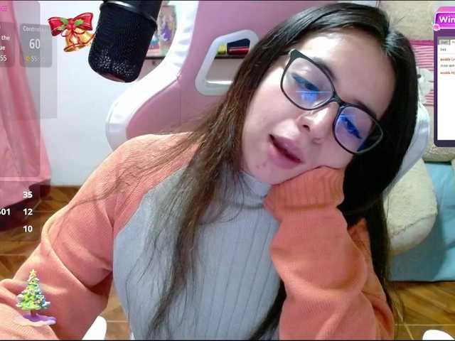 Maggie-Fox's BongaCams show and profile