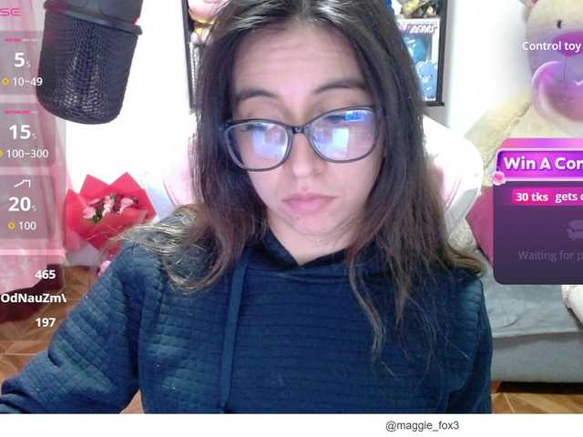 Maggie-Fox's BongaCams show and profile