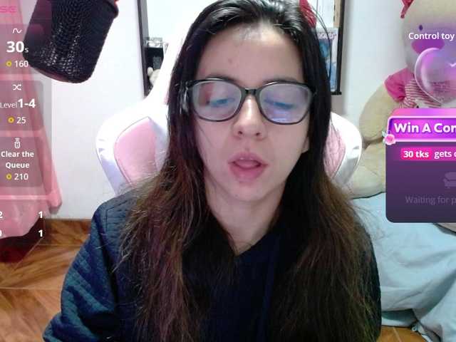 Maggie-Fox's BongaCams show and profile