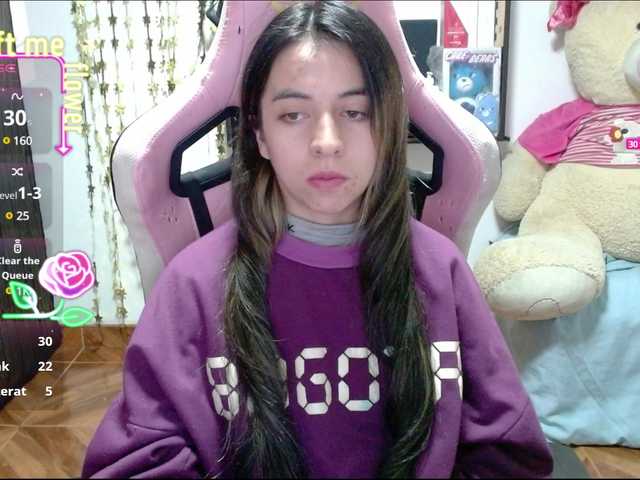 Maggie-Fox webcam bongacams model stream image