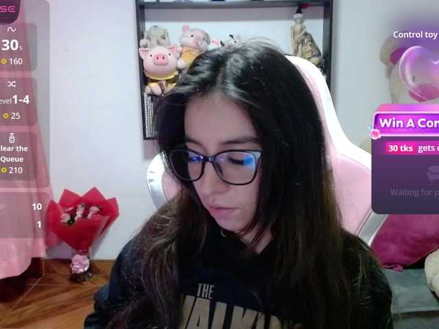 Maggie-Fox's BongaCams show and profile