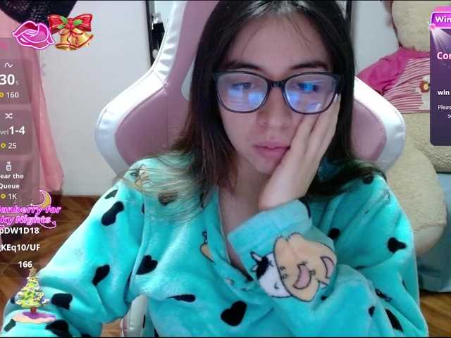 Maggie-Fox's BongaCams show and profile