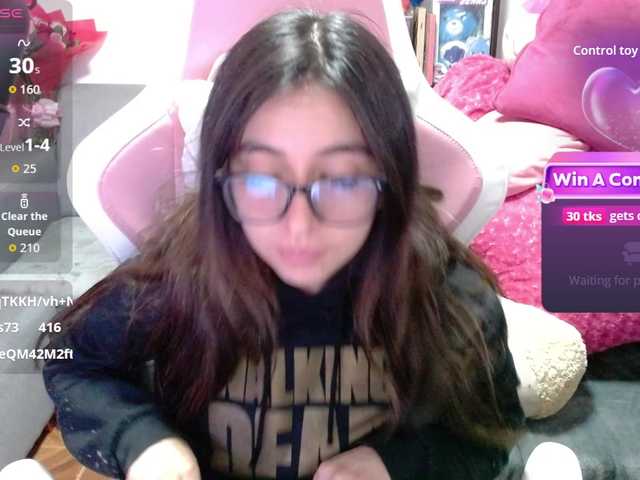 Maggie-Fox's BongaCams show and profile