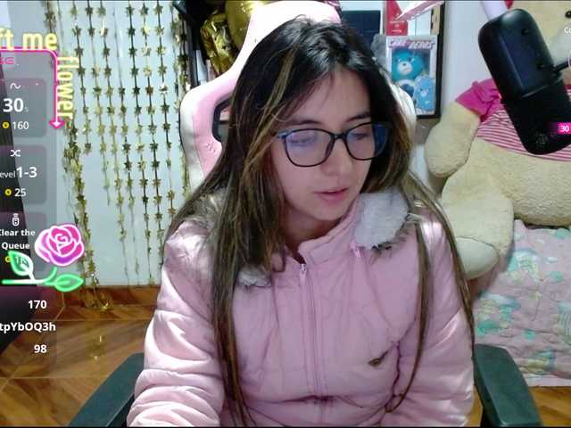 Maggie-Fox webcam bongacams model stream image