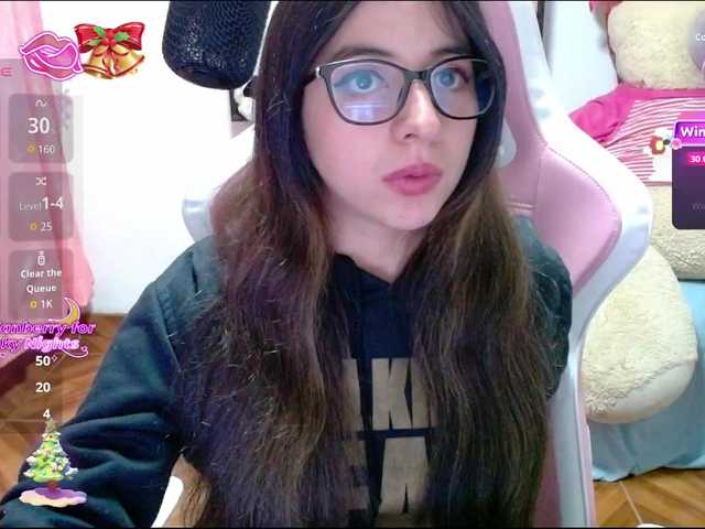 Maggie-Fox's BongaCams show and profile